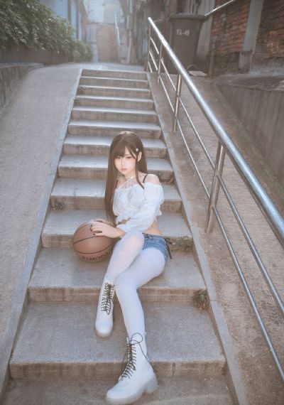 森林里的熊先生冬眠中第二季