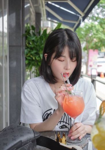 朋友妻子