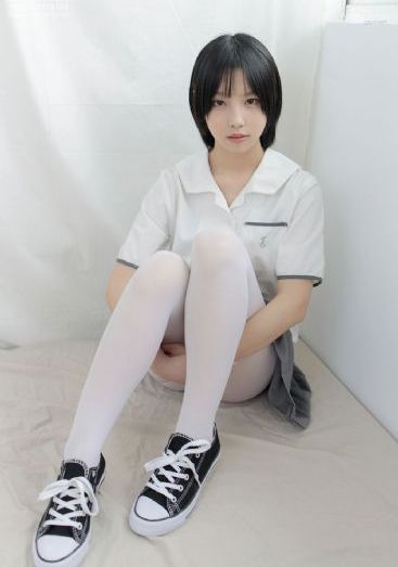 百合h嗯啊巨肉寝室abo