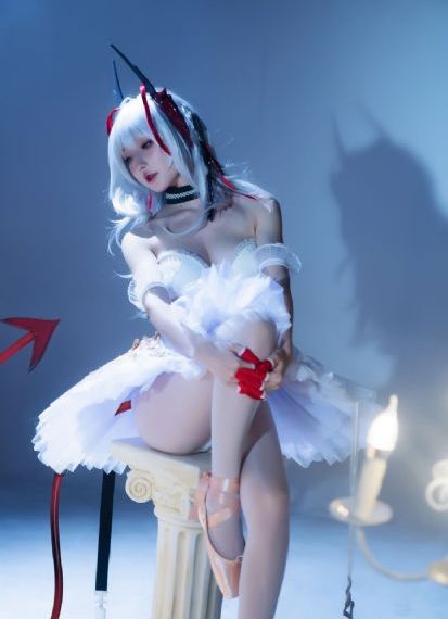 魔法少女与恶曾是敌人. 动漫