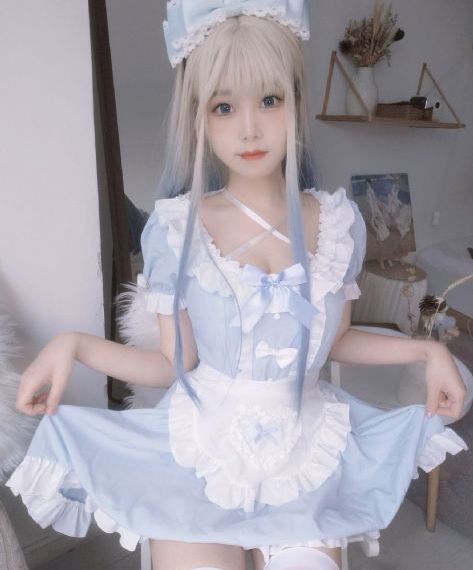 女老师在线播放
