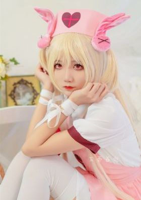 意大利伦理夜晚的女人