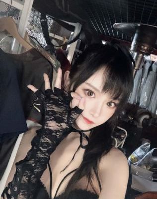 不系红扣的女孩完整版